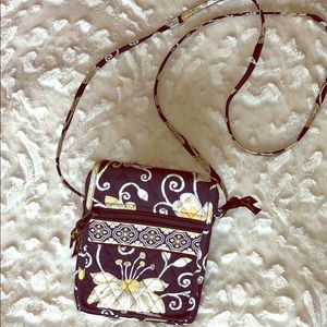 Vera Bradley small over the shoulder bag